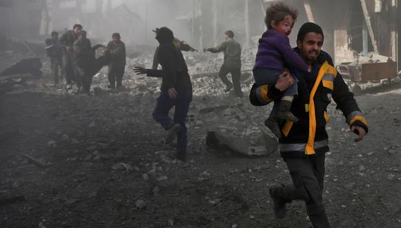 Los bombardeos de Siria sobre Guta Oriental, en Damasco, provocan el mayor número de muertos en tres años. (AFP).