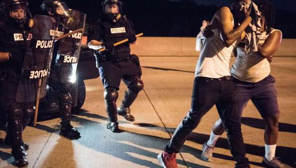 EE.UU.: 12 agentes heridos en marcha contra brutalidad policial