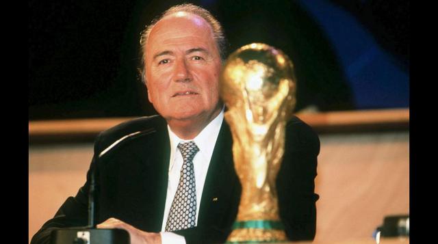 Blatter y algunas postales que dejó su mandato en la FIFA - 14