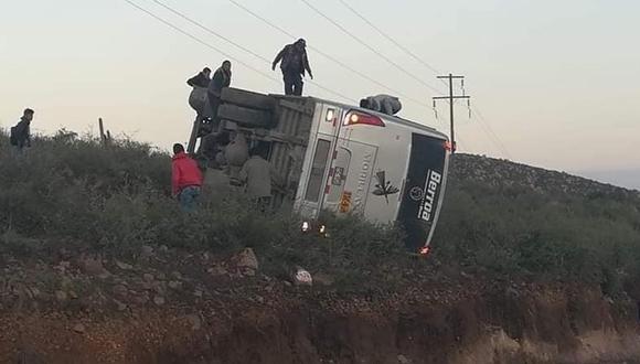 Arequipa: abren investigación tras accidente de bus que dejó una fallecida y 28 heridos