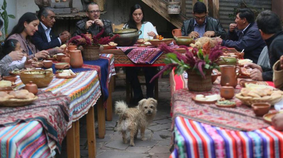 Ver&oacute;nika Mendoza se encuentra en el Cusco. Hoy desayun&oacute; con su familia. (Foto: Miguel Bellido/El Comercio)