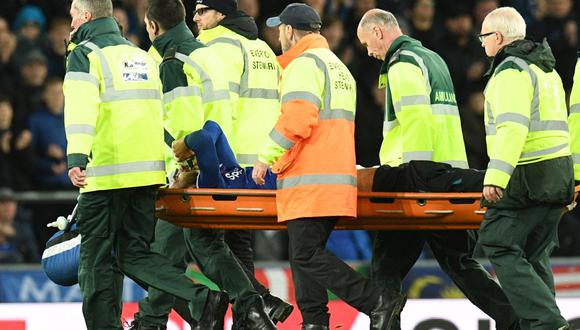 André Gomes será sometido a una operación el lunes tras sufrir la fractura de su tobillo. (AFP)