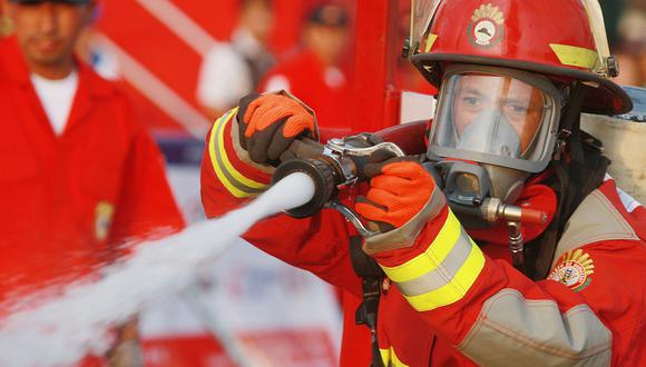 La Contraloría General de la República ha observado un proceso de adjudicación simplificada convocada por el Ministerio del Interior para la adquisición de equipos de protección respiratoria autocontenido para bomberos