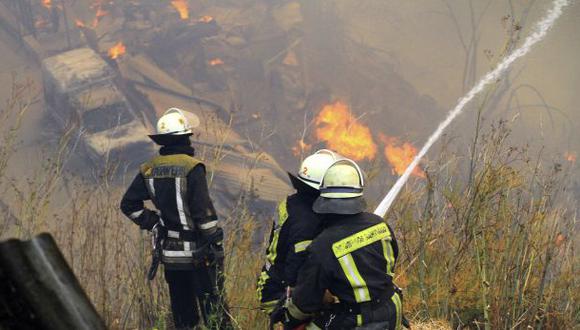 Chile: Incendio en los cerros de Valparaíso sigue activo