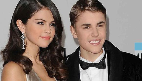 Selena Gomez y Justin Bieber oficializaron su relación en el 2011 y todo llegó a su fin, definitivamente, en 2018. (Foto: AFP)