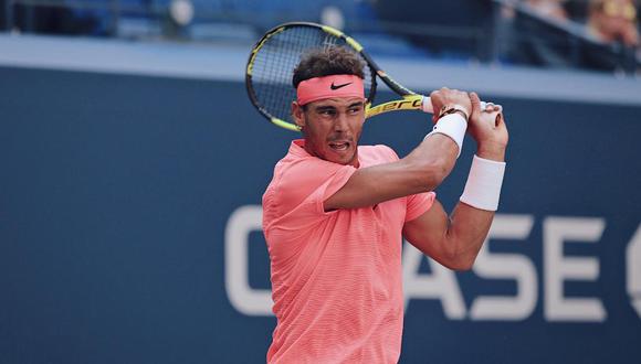 Rafael Nadal superó sin problemas este lunes al ucraniano Alexandr Dolgopolov por 6-2, 6-4, 6-1. El tenista español sigue firme en la búsqueda del título. (Foto: AFP)