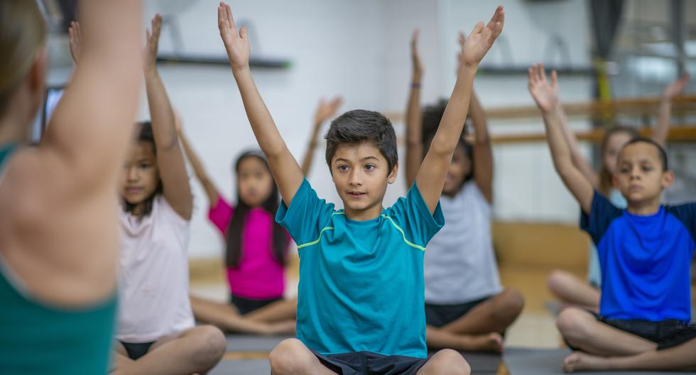 Yupi Yoga, de Pamela Shroth, imparte clases de yoga y ‘mindfulness’ para niños, familias y educadores. (Foto: iStock)