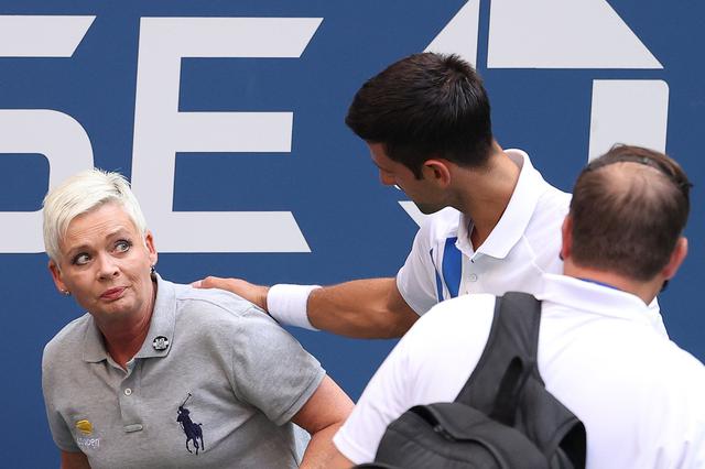 Djokovic fue descalificado del US Open