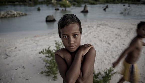 Se estima que los más 100.000 habitantes de Kiribati se verán obligados a abandonar el archipiélago en menos de 15 años. Foto: Getty images, vía BBC Mundo