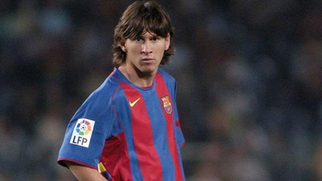 2004/2005: Lionel Messi debutó el 16 de octubre de 2004 con diecisiete años, tres meses y veintidós días. (Foto: AFP)