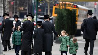 La pandemia del coronavirus lleva a muchos judíos ortodoxos a dejar su comunidad en Nueva York