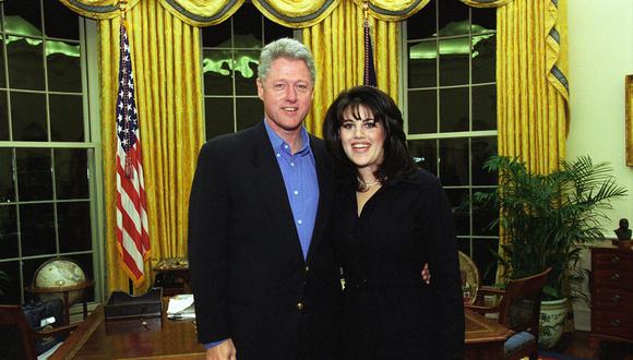 Un 21 de septiembre de 1998, Bill Clinton testifica ante el Gran Jurado estadounidense por sus relaciones con Monica Lewinsky.