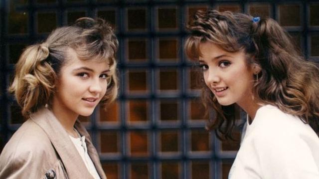 Las quinceañeras Maricruz (Adela Noriega) y Beatriz Villanueva (Thalía). (Foto: Redes sociales)