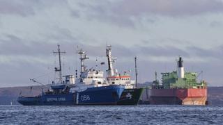 Rusia afirma que encontró drogas en barco de Greenpeace