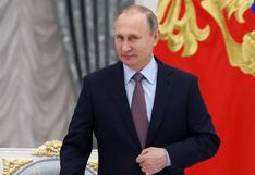 Vladimir Putin destituye a cuatro altos cargos por incompatibilidad