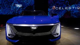 Cadillac lanzará en 2024 un auto eléctrico desde US$300.000