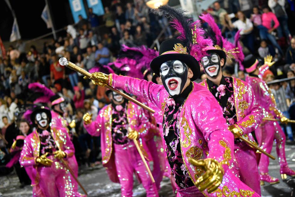 En Sudamérica así se vive el carnaval más largo del mundo FOTOS