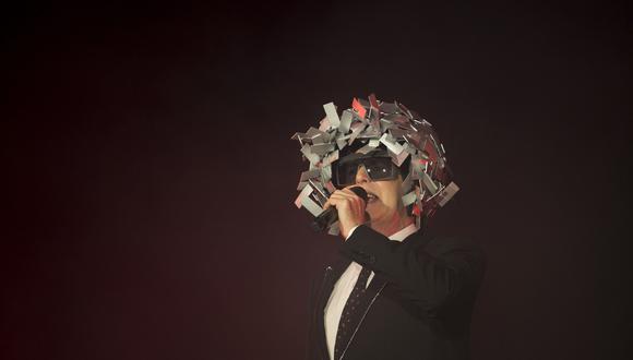 Neil Tennant, de los Pet Shop Boys, en el show del grupo en el Rock in Río 2017. (Foto: AP)