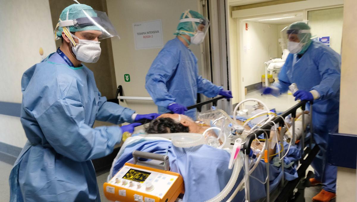 La región más afectada sigue siendo Lombardía, con más de la mitad de los decesos registrados en el país, 5.402 muertes sobre 37.298 casos de contagio. (Foto: EFE)