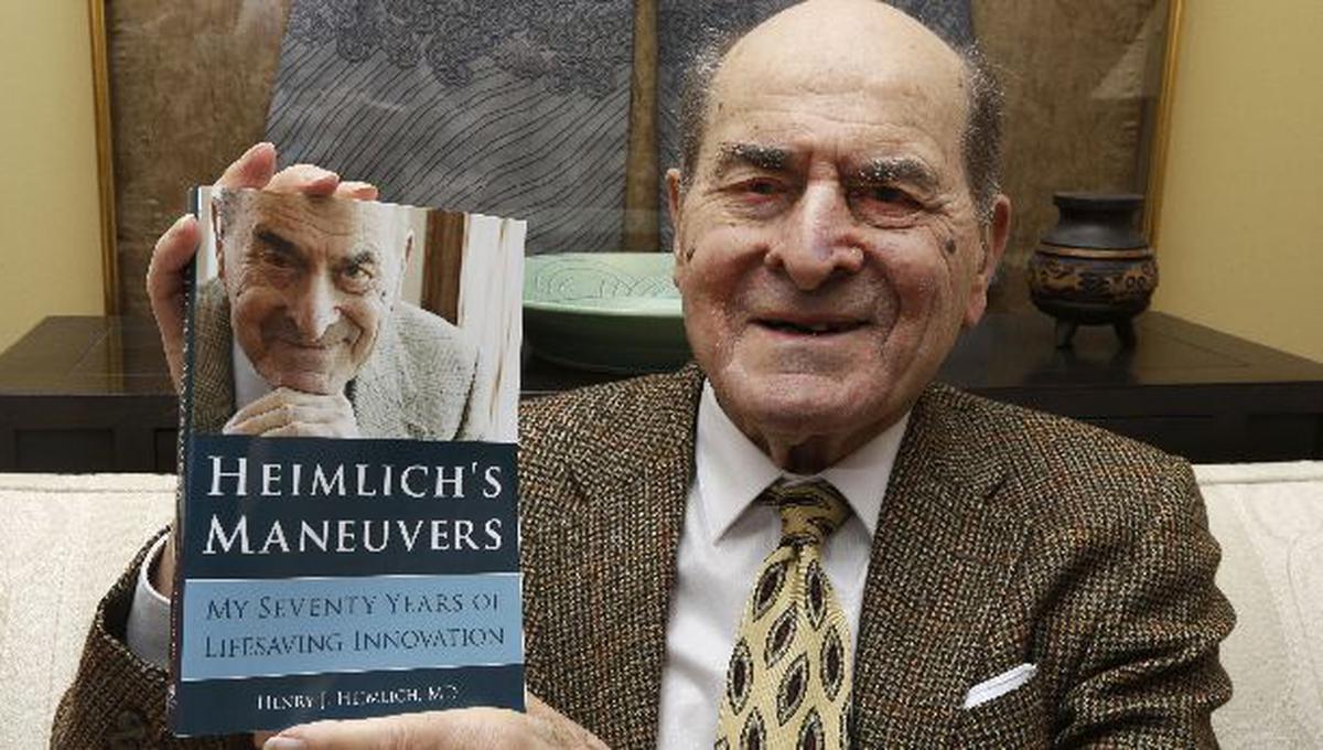 Falleció a los 96 años el creador de la maniobra de Heimlich