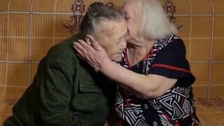 Dos hermanas se reencuentran luego de 78 años: fueron separadas por la guerra