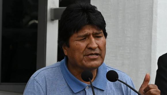 Evo Morales, quien arribó este martes a México como asilado político, consideró que la “autoproclamación” de la senadora Jeanine Añez como nueva presidenta interina del país sudamericano constituye la consumación del “golpe” en su contra. (Foto: AFP).