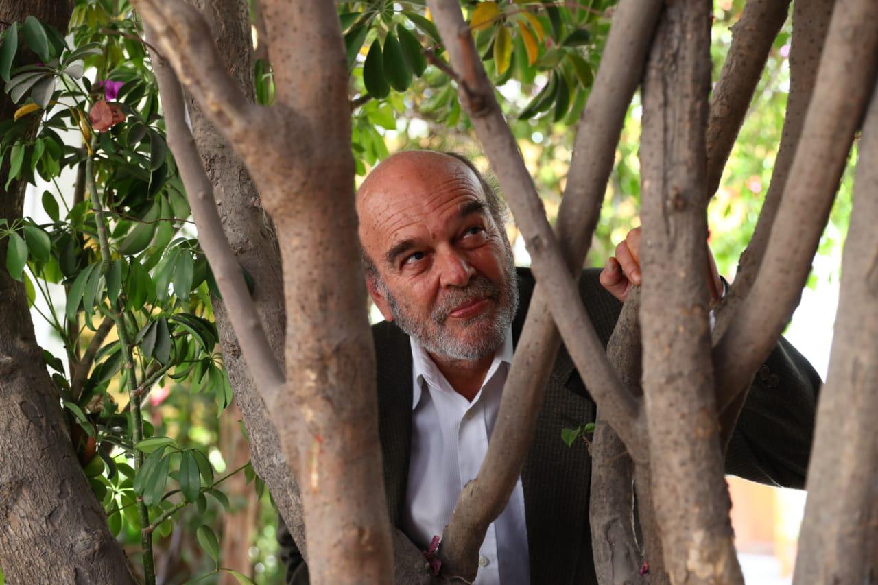 El periodista acaba de publicar un libro que reúne sus más destacadas columnas.