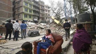 Tres peruanas saldrán mañana de Nepal tras el terremoto