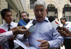 López Meneses acusa a Humala de abuso de poder y asegura ser blanco de reglaje 