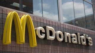 Ventas globales de McDonald’s sufren por limitación de operaciones por COVID-19