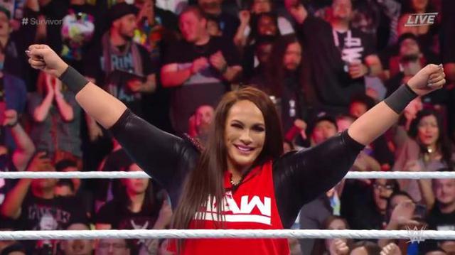 Nya Jax obtuvo el primer punto para Raw cuando ganó el 5 vs. 5 de las Divas | Foto: WWE