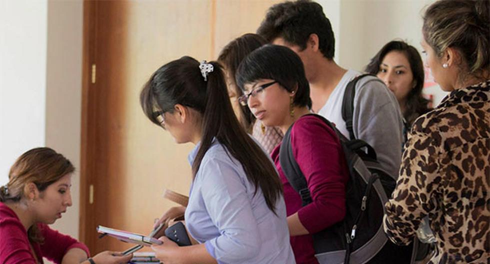 Universidad de Arequipa dictó polémicas normas de vestimenta para sus alumnos. (Foto: Facebook / Universidad Católica San Pablo)