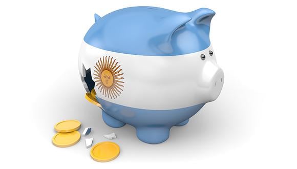 En Argentina muchos consideran una mejor inversión consumir su dinero que guardarlo. (Getty Images).