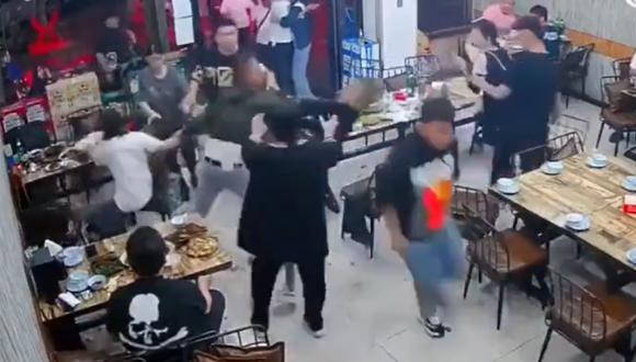El brutal ataque a un grupo de mujeres en un restaurante de China.