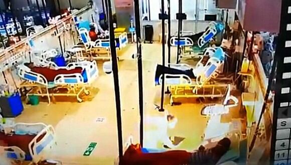 Captan el momento en que una máquina de oxígeno se incendió en una UCI de pacientes covid-19. Ocurrió en un hospital de la India. (Foto: @mybmc / Twitter)