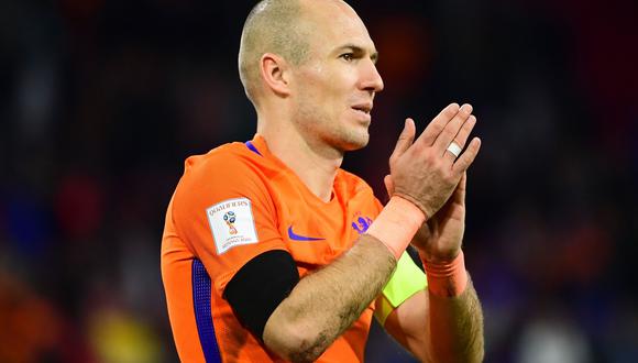 Arjen Robben le puso punto final a su carrera en la selección holandesa. El atacante de la 'Naranja Mecánica' no pudo llevar a su equipo al Mundial Rusia 2018. (Foto: AP)