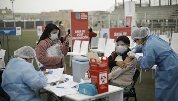 A la fecha, en el proceso de vacunación contra el COVID-19 en el Perú se aplican dos dosis. (Joel Alonzo/@photo.gec)