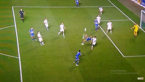 Bryan Mbeumo anotó un espectacular gol de chalaca, en un duelo de la segunda división de Francia. La pirueta fue comparada con el tanto de Cristiano Ronaldo frente a la Juventus (Foto: captura de pantalla)