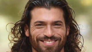 La soledad de Can Yaman en Budapest durante las grabaciones de “El Turco”