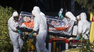 Paciente español de ébola recibe nuevo fármaco ZMapp