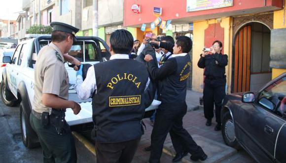 Feminicidio en Arequipa: asesinan a joven en cuarto de hostal