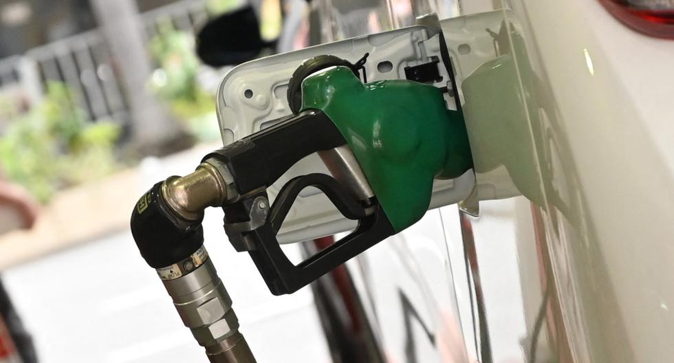 Este jueves Petroperú actualizaría la lista de precios de los combustibles. FOTO: AFP