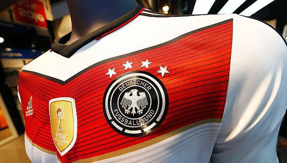 Adidas registra récord de ventas tras victoria de Alemania