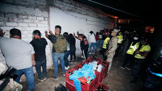 Chorrillos: más de 20 intervenidos en casa donde se realizaba fiesta COVID-19 durante toque de queda | FOTOS 