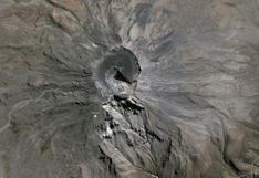 Volcán Ubinas lanza columna de ceniza de 1.200 metros 