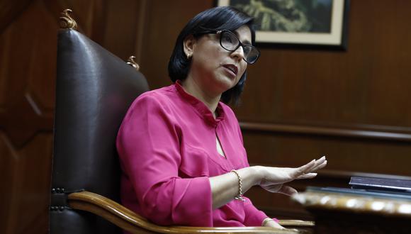 "No hay ni habrá recorte de los derechos de los trabajadores", indicó la ministra Sylvia Cáceres.(Foto: GEC)