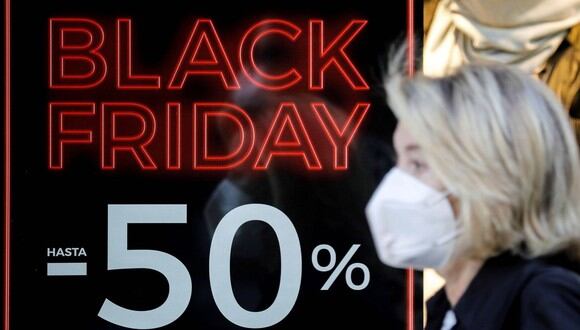 El Black Friday es el día en la que tiendas físicas y virtuales ofrecen descuentos, ofertas y promociones especiales para el público (Foto: AFP)