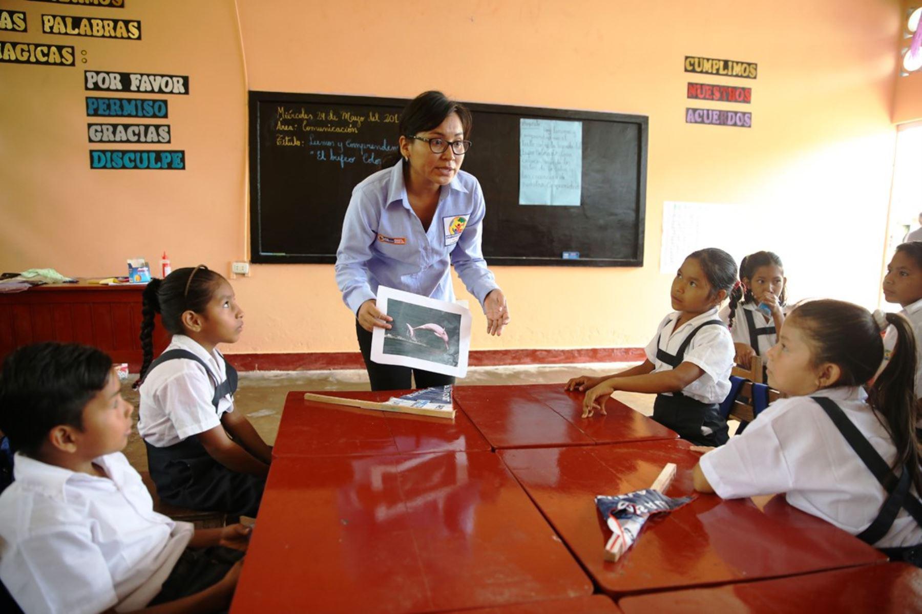 Conoce cuánto cuesta al año estudiar la carrera Educación, según el portal Ponte en Carrera. (Foto: Andina)