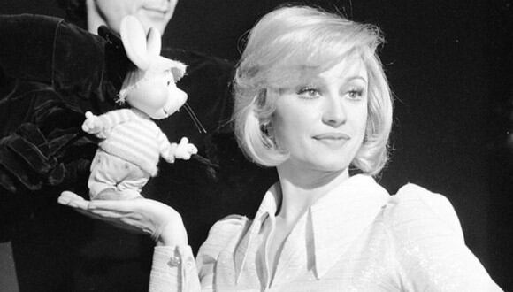 Raffaella Carrà y Topo Gigio tuvieron una tierna amistad en la televisión italiana. (Foto: Getty Images)