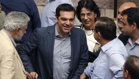 Grecia: Parlamento respaldó propuestas de Tsipras a acreedores